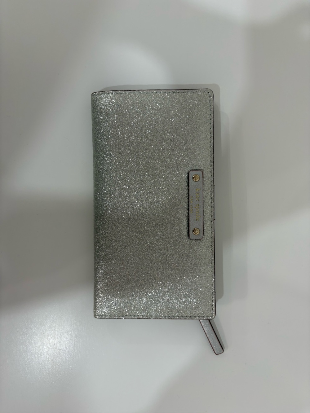 Kate Spade. Never Used. Silver Sparkle Wallet.